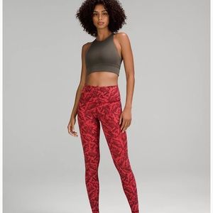 Wunder under womens tights 28”